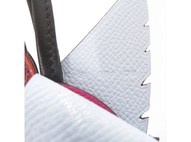 Portachiavi Kelly Birdie Charm di Hermès Bianco Rosso Blu - vista 6
