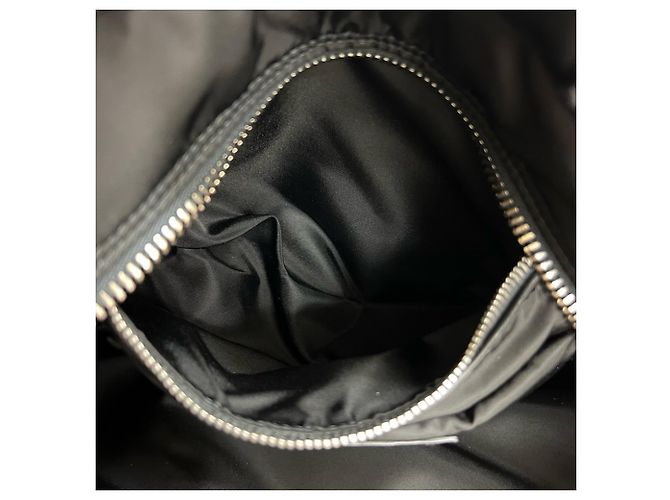 Borsa a mano Prada Tessuto in nylon e pelle, borsa tote 2 in 1, spalla Nero Blu navy - vista 10