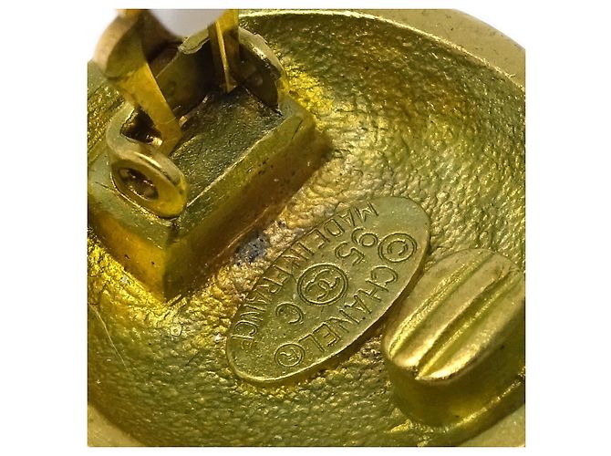 Chanel Vintage CC Round Clip-On Metal Small D'oro - vista 4