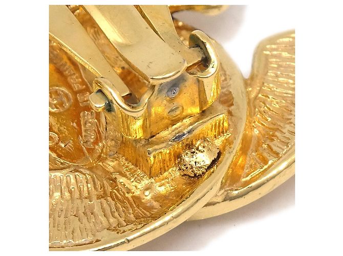 Chanel CC Clip-On Quilted Metal D'oro - vista 3