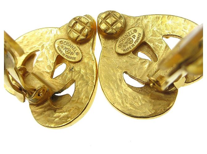 Cuore placcato oro con logo CC di Chanel D'oro - vista 3