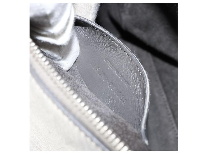 Klassische Duffle-Tasche aus Leder 24 von Saint Laurent Silber - Ansicht 7
