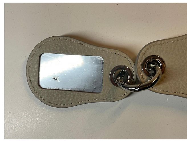 Beige Leather Keychain Tumi - view 18
