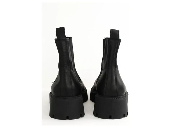 Balenciaga Black leather boots - view 2