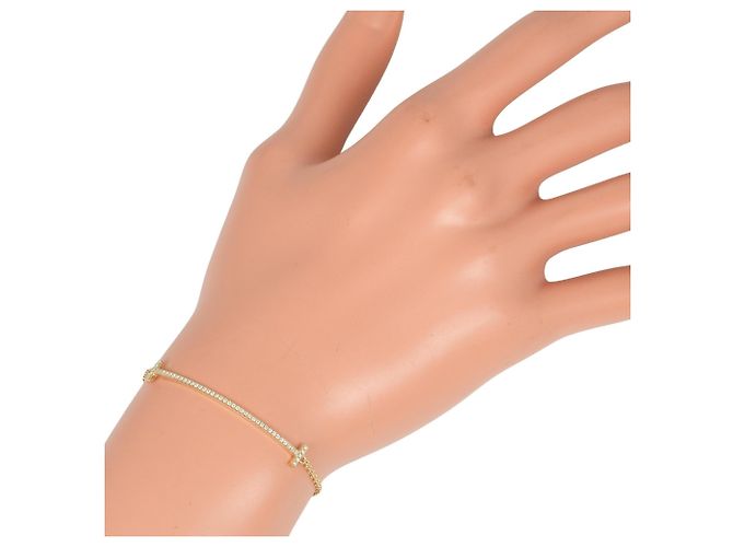 Bracciale charm T Smile Small di Tiffany & Co. - vista 2