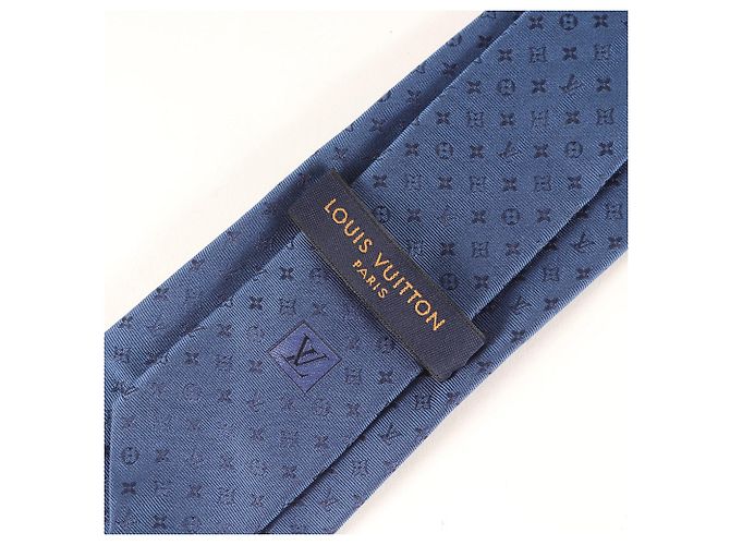 Louis Vuitton Neo Monogram Silk Tie Blue - view 3