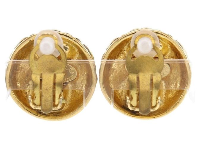 Vintage Chanel goldplattierte Matelassé Clip-Ohrringe Golden - Ansicht 3