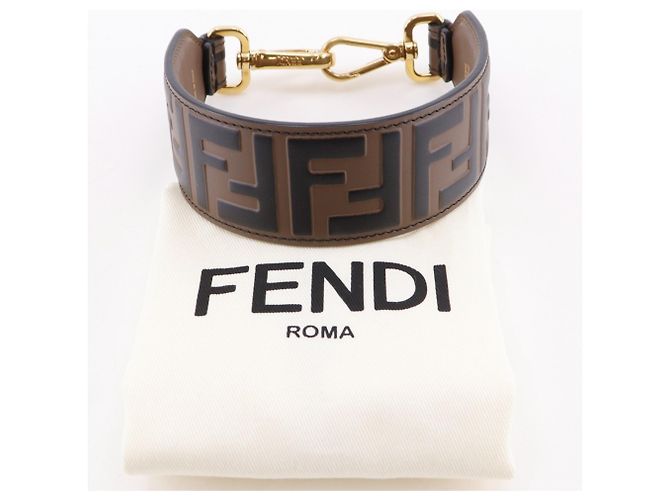 Zucca Fendi Mini Strap You in pelle di vitello marrone - vista 13