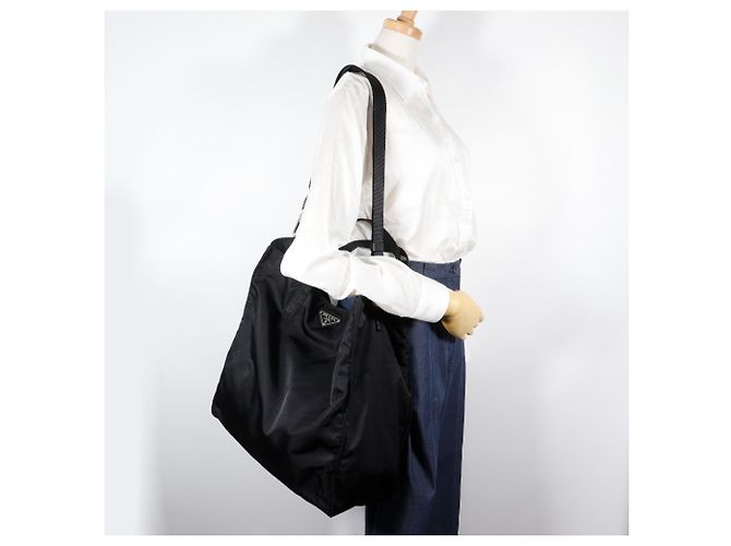 Tote Borsa a spalla 2 in 1 Prada in nylon nero - vista 19