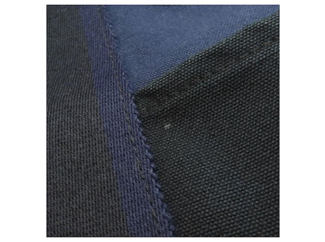 Borsa Foul Tou MM di Hermès Nero Blu navy - vista 17