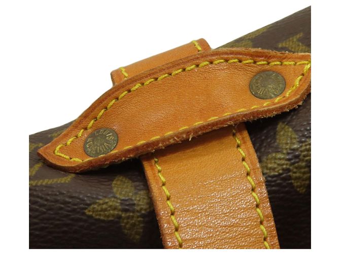 Borsa a Spalla Saumur 35 Louis Vuitton Monogramma - vista 16