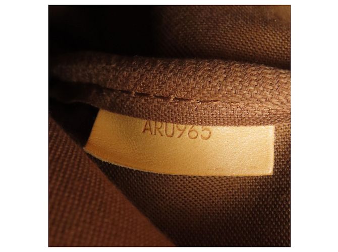 Borsa a Spalla Saumur 35 Louis Vuitton Monogramma - vista 8