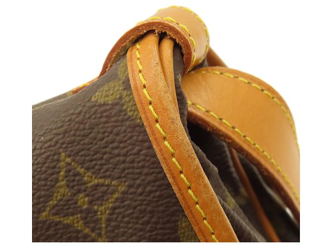 Borsa a Spalla Saumur M M42254 di Louis Vuitton Monogramma - vista 17