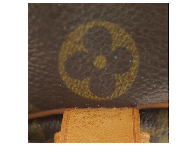 Borsa a Spalla Saumur M M42254 di Louis Vuitton Monogramma - vista 9