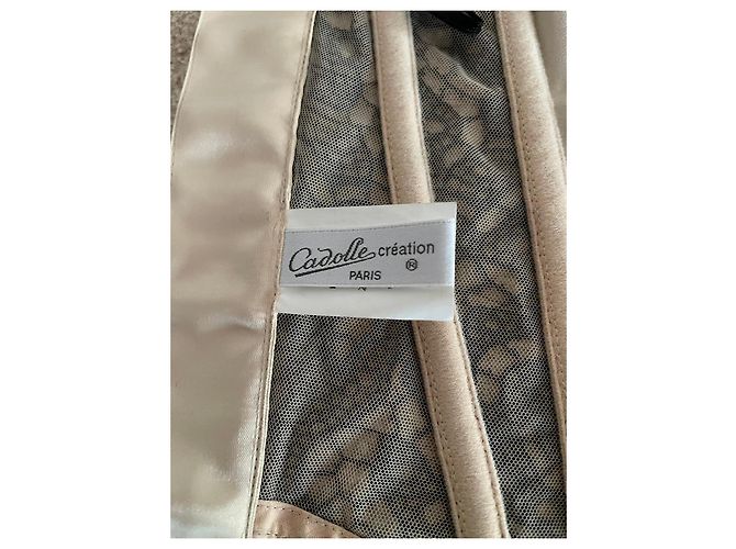 Autre Marque Cadolle Paris - Top oder Korsett Maison Cadolle Paris - Schwarze Spitze und Puder T. S Beige - Ansicht 11