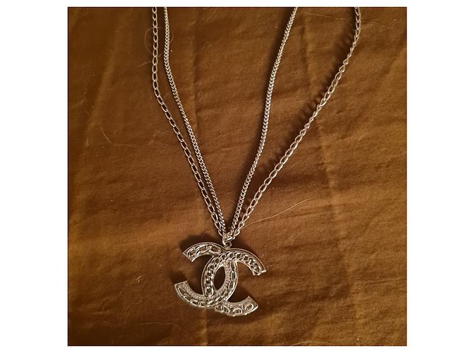 Collana Chanel a Doppia Catena Oro D'oro - vista 2