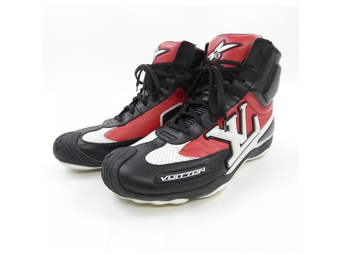 Baskets de course LV Footprint de Louis Vuitton Noir Blanc Rouge - vue 3