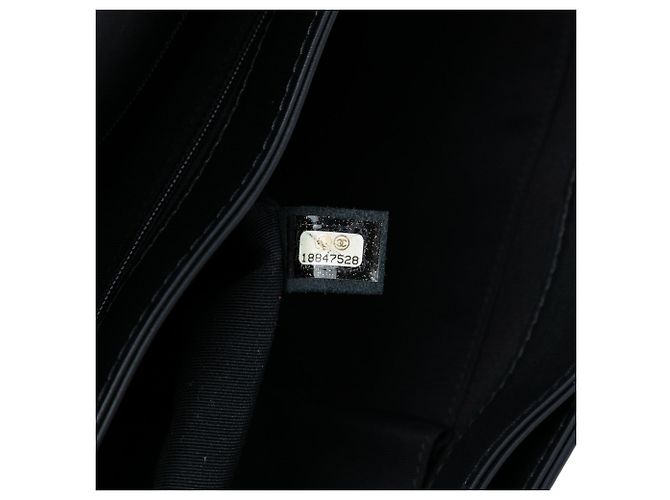 Chanel Nero Extra Large Patent Boy Reverso Flap - vista 6