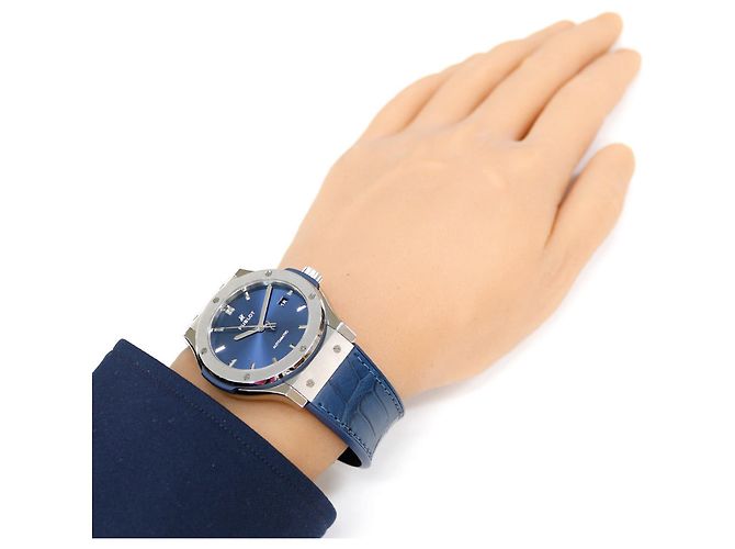 Orologio automatico da uomo Hublot Classic Fusion in titanio - vista 2