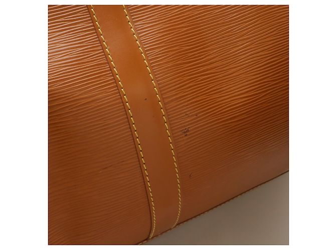 Borsa Boston Keepall 55 in pelle Epi Louis Vuitton Marrone D'oro - vista 6