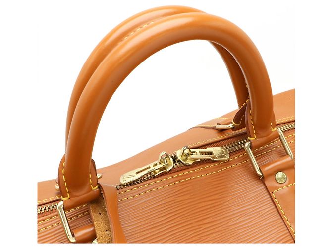 Borsa Boston Keepall 55 in pelle Epi Louis Vuitton Marrone D'oro - vista 7