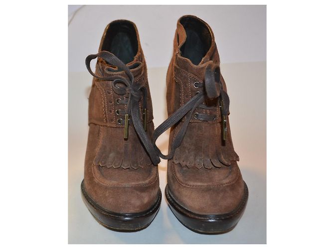 Botines Burberry marrón de ante Castaño - vista 2