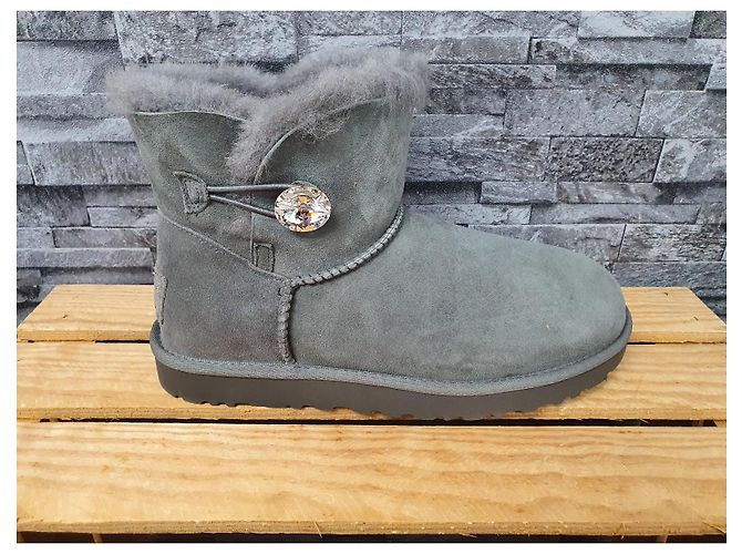 UGG Bailey Button Bling Gray Grey - view 2