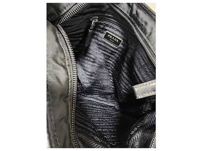 Borsa a tracolla media Tessuto con tasca frontale Prada nera Nero - vista 10