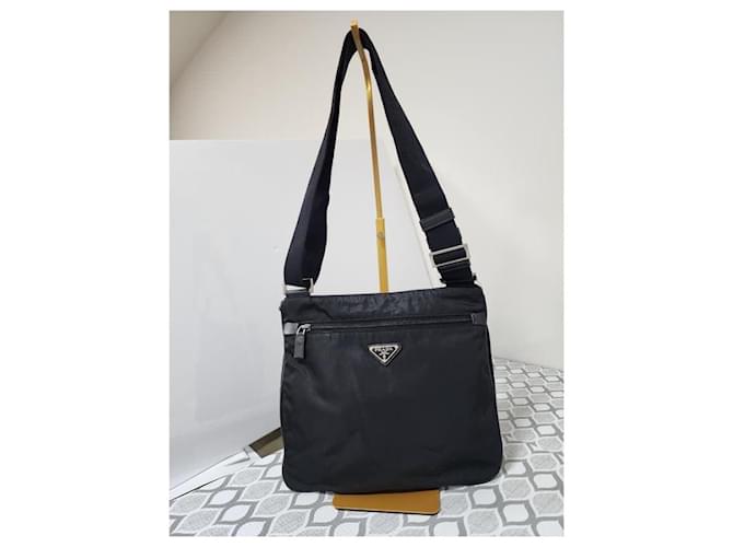 Borsa a tracolla media Tessuto con tasca frontale Prada nera Nero - vista 2