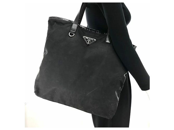 Borsa tote Tessuto in nylon e pelle nera di Prada Nero - vista 13