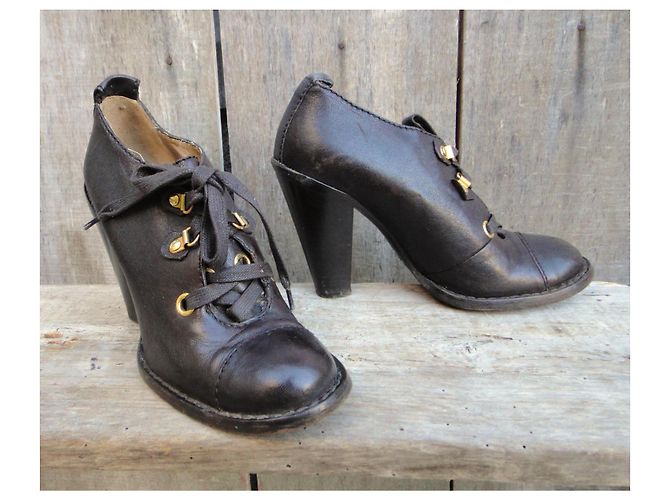 Dolce & Gabbana Derbies con tacco in pelle marrone scuro - vista 2
