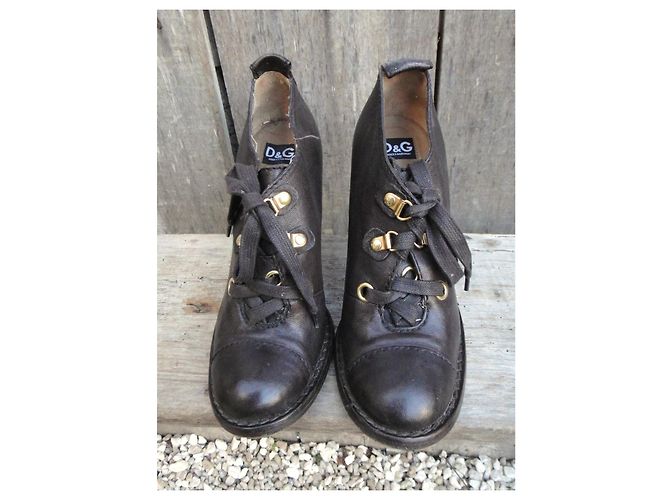Dolce & Gabbana Derbies con tacco in pelle marrone scuro - vista 3