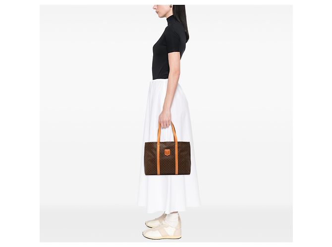 Céline Borsa tote in tela rivestita Macadam marrone di Celine - vista 7