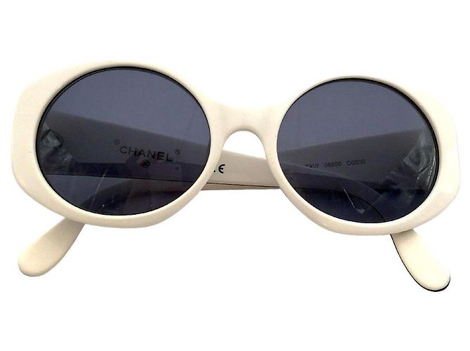 Gafas de sol Chanel en oro blanco logo 08850 C0200 Dorado - vista 5