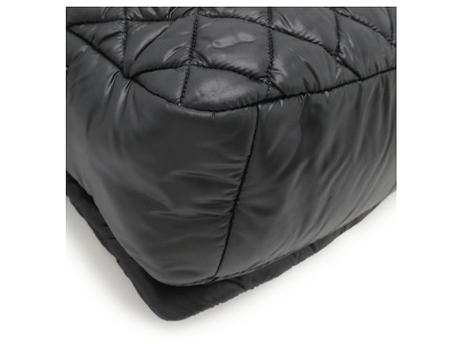 Borsa a Spalla Chanel Coco Cocoon Matelassé Piccola Nero - vista 4