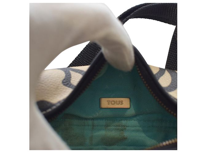 Autre Marque Borsa a tracolla TOUS Kaos nera e crema con firma orso, modello piccolo. Bianco - vista 14