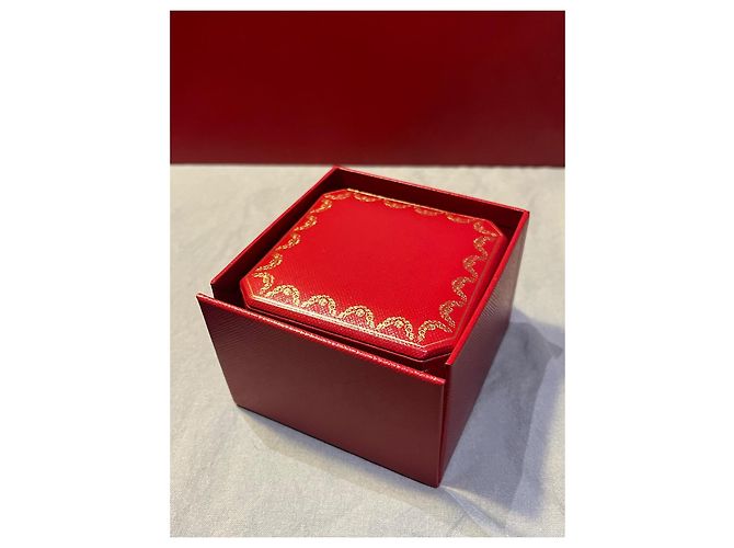 Geschenkbox mit Cartier-Box für Trinity-Ring Rot - Ansicht 4