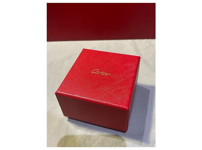 Geschenkbox mit Cartier-Box für Trinity-Ring Rot - Ansicht 5