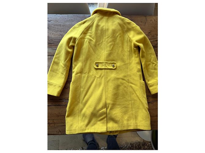 Chloé yellow wool coat with golden buttons - view 2