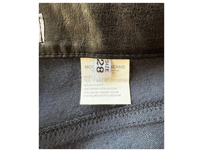 Moschino Jeans gerade schwarze PVC Hose distressed - Ansicht 2