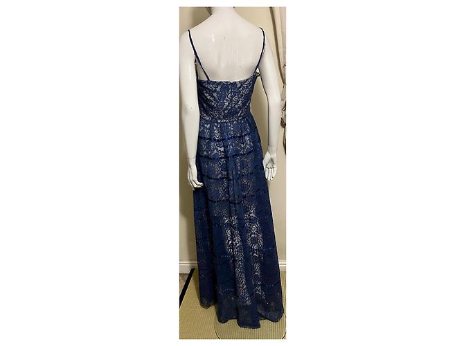 Vera Wang Abendkleid aus blauer Spitze mit Satinverzierung - Ansicht 4