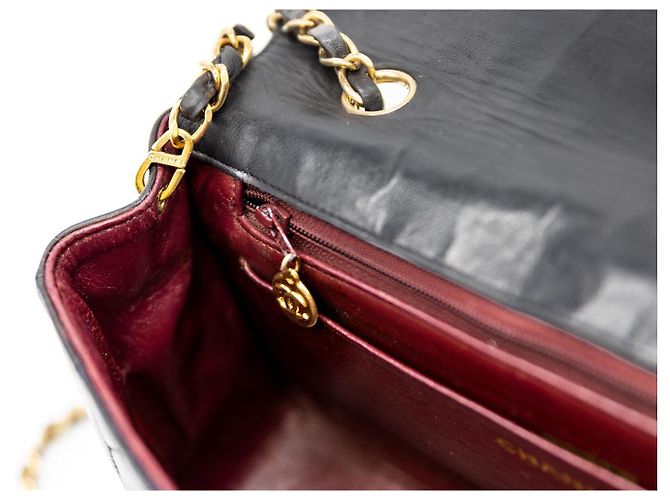 Chanel Diana Medium Flap Bag Schwarz - Ansicht 16