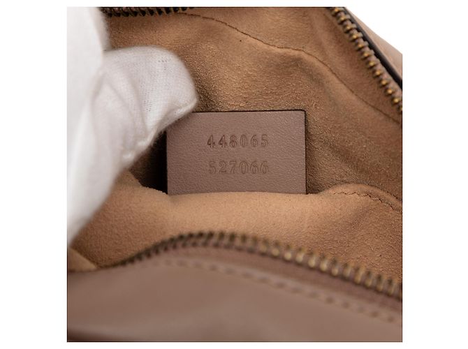 Gucci Mini GG Marmont in pelle matelassé marrone con tracolla Carne - vista 6