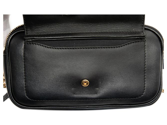Fendi Baguette Easy 2 in Pelle Nera a Tracolla Nero - vista 5