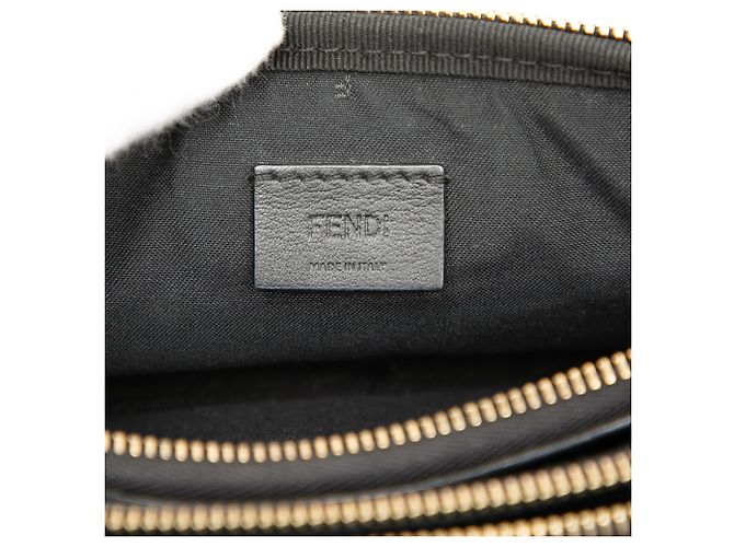 Fendi Baguette Easy 2 in Pelle Nera a Tracolla Nero - vista 6