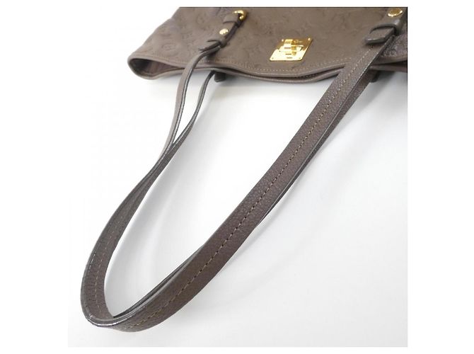 Borsa Citadines GM in Monogram Empreinte Louis Vuitton Marrone scuro - vista 7