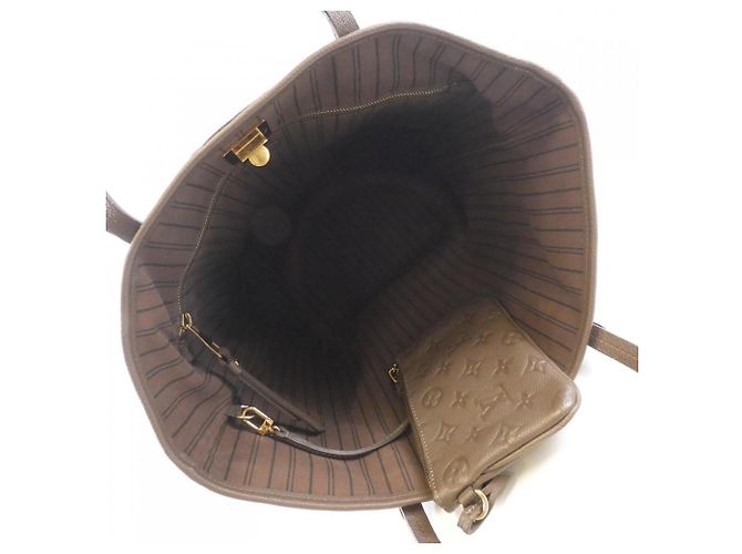 Borsa Citadines GM in Monogram Empreinte Louis Vuitton Marrone scuro - vista 9