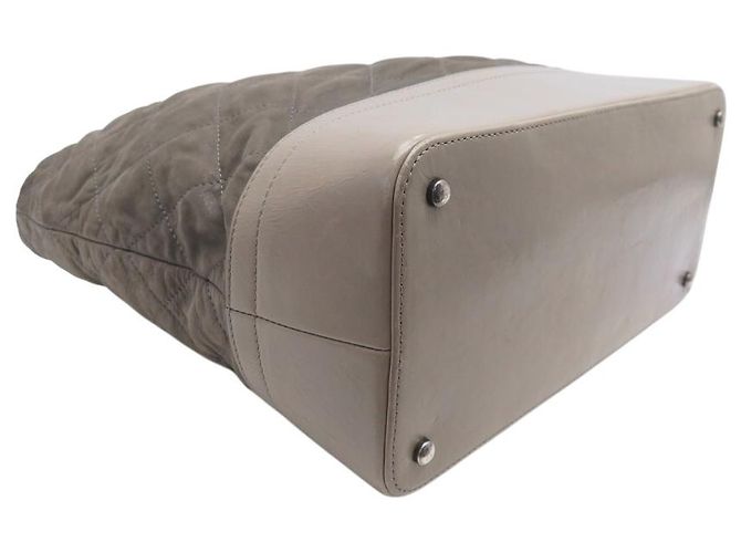 BORSA A MANO CHANEL GABRIELLE IN PELLE IRIDESCENTE QUILTED TAUPE - vista 6