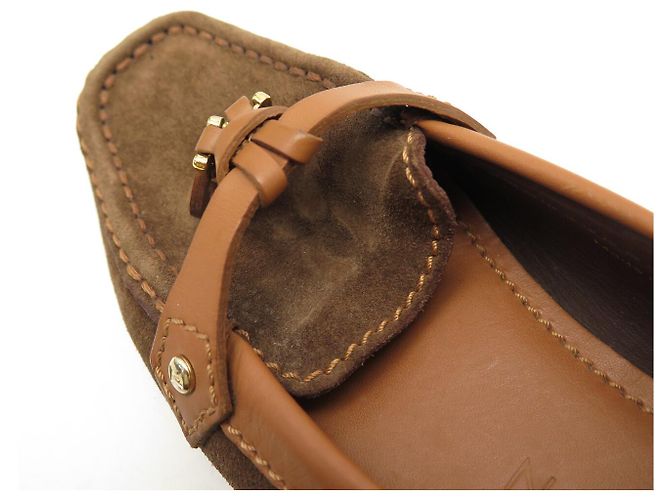 NUOVI MOCASSINI LOUIS VUITTON 35.5 IN CAMOSCIO MARRONE - vista 12