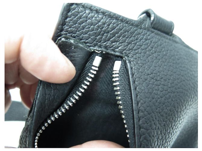 LOEWE T POCKET VERTIKALE CLUTCH-TASCHE AUS SCHWARZEM GRAINED-LEDER - Ansicht 12